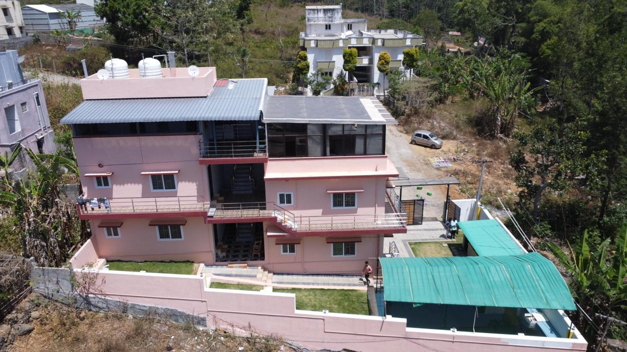 Jk - 4 Bhk Villa 埃尔加德 外观 照片